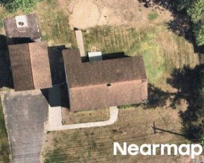 3 Bed 1.0 Bath Foreclosure Property in Fort Edward, NY 12828 - Reynolds Rd