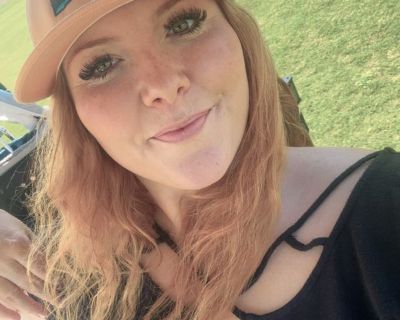 Shayna - Needs a House on iROOMit or a Room