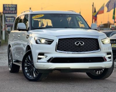 2019 INFINITI QX80 LUXE Sport Utility 4D