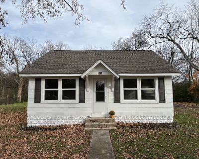 2 Bedroom 1BA 1100 ft Apartment For Rent in Murfreesboro, TN