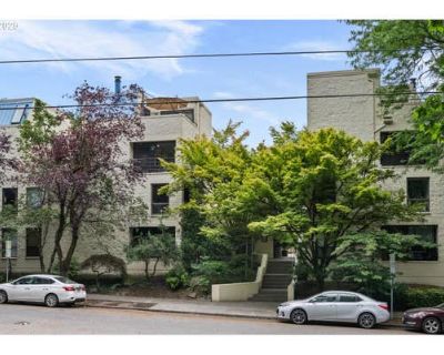2 Bedroom 1BA 842 ft Condominium For Sale in PORTLAND, OR