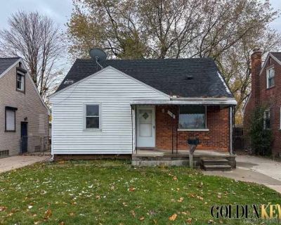 3 Bed 1 Bath Lincoln Park Home. image_url. Pet friendly Recently renovated Unit Amenities recently renovated Property Amenities cats allowed dogs allowed. Pets allowed. 3 Bedroom. 1 Bathroom. 1055 ft