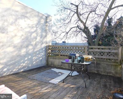 5 Bedroom 2BA 2559 ft Apartment For Rent in Philadelphia, PA