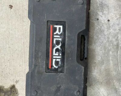 Rigid 12-R manual threader