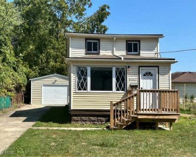 2 Bedroom 1BA Single Family Home For Sale in GARFIELD HEIGHTS, OH