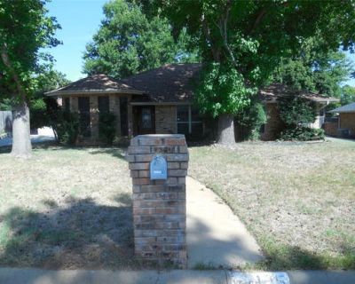 3 Bedroom 2BA 2773 ft Single Family Home For Sale in GRAHAM, TX