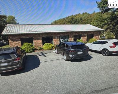 Commercial Property For Sale in Newland, NC