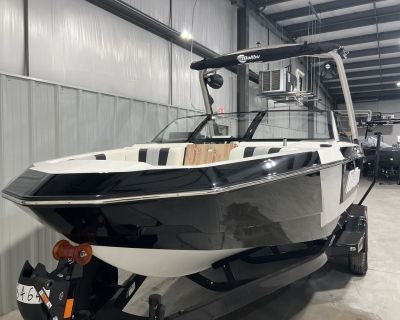 Malibu Boats 21 LX 2025