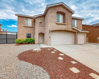 5 Bedroom 2BA 3844 ft Single Family House For Sale in Los Lunas, NM