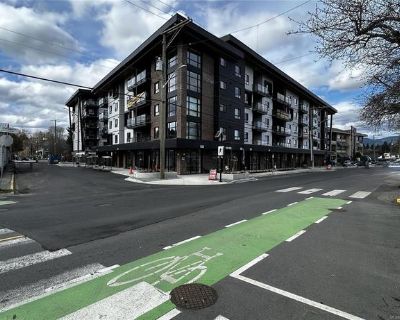 BRAND NEW COMMERCIAL SPACE IN DUNCAN! CRU2