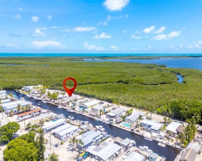 3 Bedroom 2BA 1320 ft Mobile Home For Sale in Key Largo, FL