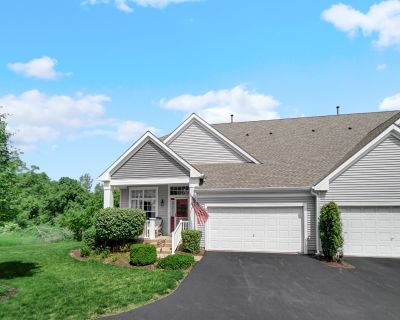 3 Bedroom 2BA 1720 ft Condo For Sale in Oswego, IL