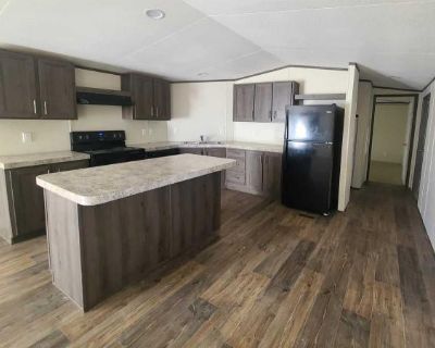 3 Bedroom 2BA 1280 ft Mobile Home For Rent in Alamogordo, NM