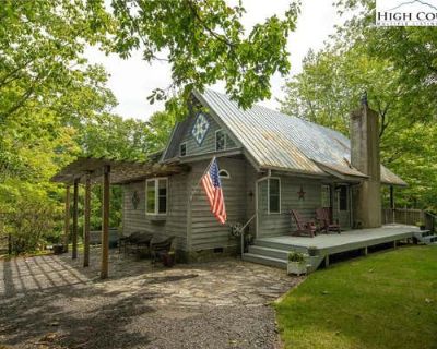 2 Bedroom 4BA 2065 ft Single Family Home For Sale in PURLEAR, NC