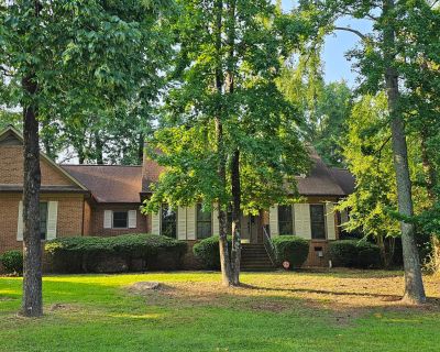 3 Bedroom 2BA 2423 ft Apartment For Rent in Evans, GA