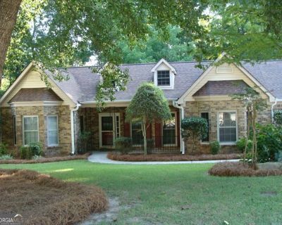 Kingstream Dr, Snellville, Home For Sale