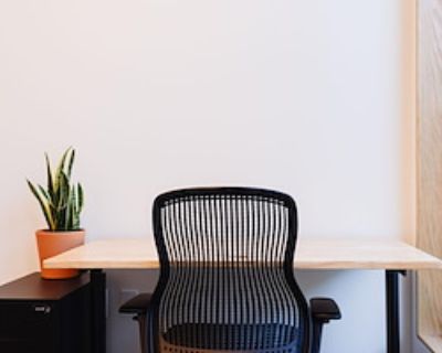 Office. Window View North facing window Accessibility Bike Rack Bike parking is limited. Please see staff for access. Coffee/Tea Filtered Water Hosted Reception Kitchen Access not included with meeting room rentals. Shower