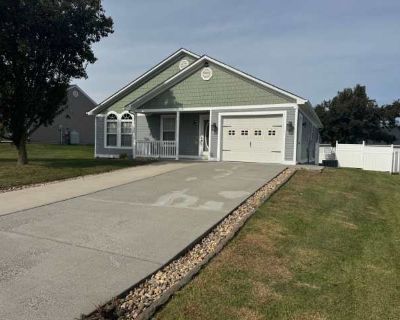 3 Bedroom 2BA 1404 ft Pet-Friendly Apartment For Rent in Weyers Cave, VA