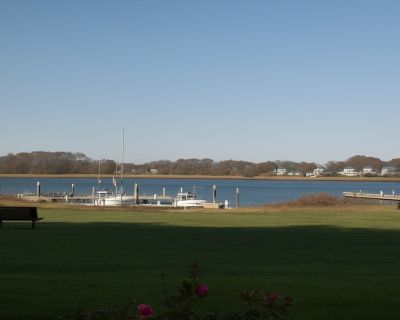 2 Bedroom 2BA 1067 ft Apartment For Rent in Quincy, MA