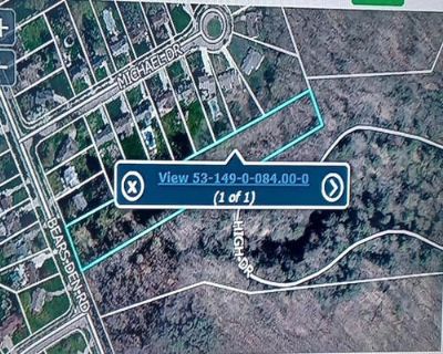 Single Family Home For Sale in YOUNGSTOWN, OH