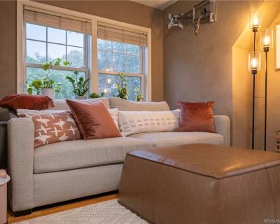 160 Glenbrook Road, 1A. Welcome home to this stunning end-unit townhouse at The Gables! Step inside this sun-filled 3-bedroom, 3.5-bath home with a 2-car garage and experience comfort, quality, and convenience all in one. The open floor plan features hardwood floors throughout, high ceilings with crown molding, and a cozy fireplace that creates the perfect setting for both relaxing and entertai...