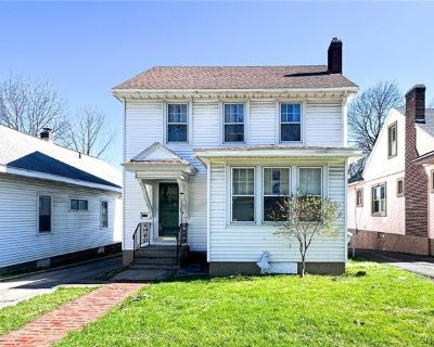 Pleasant St, Utica, Home For Sale