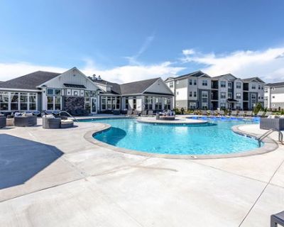 Alpine Student Living with pool, gym and much more