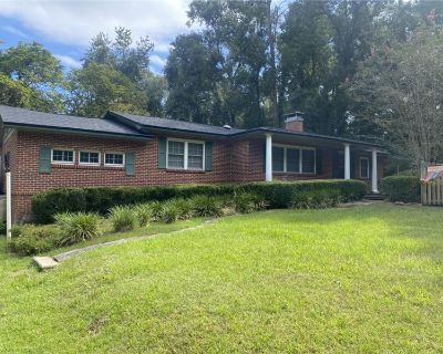 2 Bedroom 1758 ft Property For Sale in Tallahassee, Florida