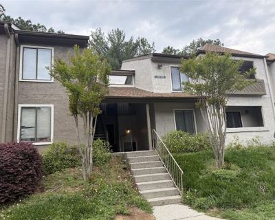 Seasons Pkwy, Norcross, Condo For Sale