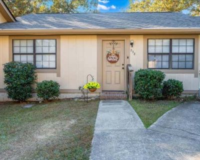 2 Bedroom 1BA 900 ft Condominium For Sale in WARNER ROBINS, GA