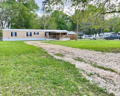 3 Bedroom 2BA 896 ft² Home For Rent in Porter, Texas