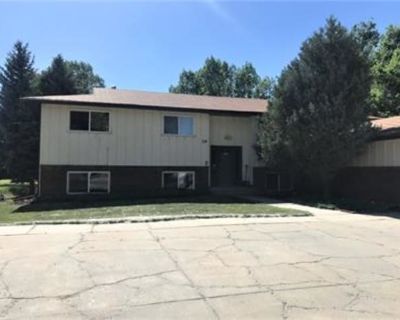 2 Bedroom 1BA 800 ft Apartment For Rent in Casper, WY