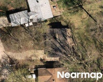 2 Bed 1.0 Bath Foreclosure Property in Anderson, IN 46012 - Lawson Ct