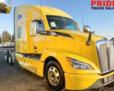 Used 2022 KENWORTH T680 Conventional - Sleeper Truck in Toledo, OH