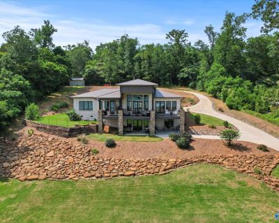 4 Bedroom 3BA 4070 ft Single Family House For Sale in Guntersville, AL