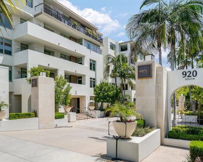 2 Bedroom 2BA 2190 ft Condo For Sale in Pasadena, CA