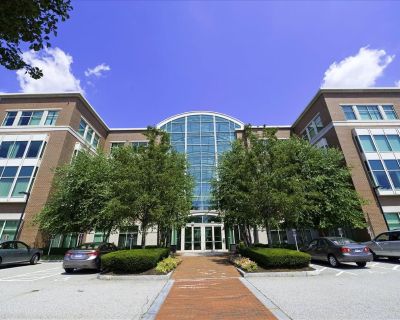 Auburndale Office Space for Rent | Riverside Center, 275 Grove St