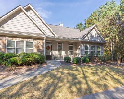 3 Bedroom 2BA 2936 ft Condo For Sale in Marietta, GA