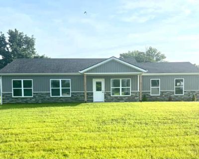 3 Bedroom 2BA 1200 ft Single Family Home For Sale in HARRISBURG, MO
