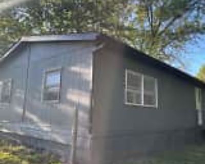 3 Bedroom 1BA House For Rent in Fayette, MO 406 S Cleveland St