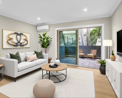 2 Bedroom 1BA 606 ft Condo For Sale in San Diego, CA