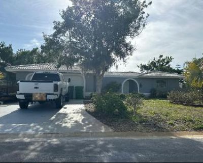 3 Bed 2 Bath Preforeclosure Property in Englewood, FL 34223 - Bridge St