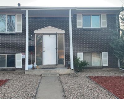 Unfurnished Room for Rent - Privtae Room for Rent