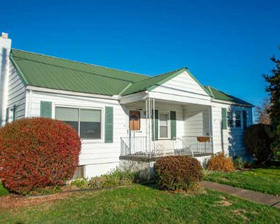 5354 State Street. image_url. Garage Extra storage Unit Amenities extra storage Property Amenities parking garage. 2 Bedroom. 1.5 Bathroom. 0 ft