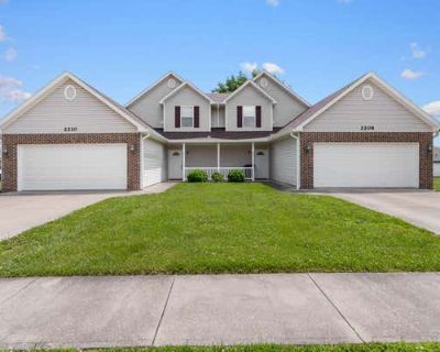 3512 ft Duplex For Sale in COLUMBIA, MO