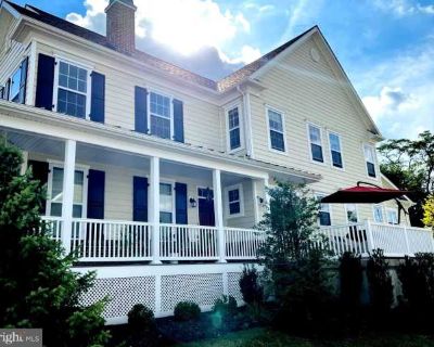 6 Bedroom 5BA 4246 ft Apartment For Rent in Chester County, PA