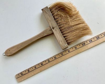 Vintage Rustic Wooden Wallpaper Bristle Brush