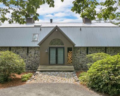 3 Bedroom 2BA 4035 ft Single Family House For Sale in Grantham, NH