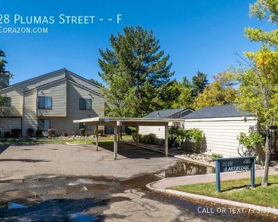 2 Bedroom 2BA 952 ft Furnished Pet-Friendly Apartment For Rent in Reno, NV