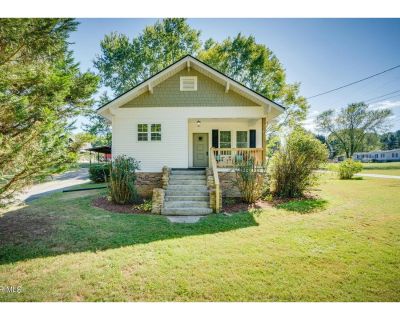 3 Bedroom 2BA 1560 ft² Residential For Sale in Elizabethton, TN